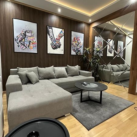 Modern Luxury In Belgrade Waterfront With Views Belgrado Exterior foto