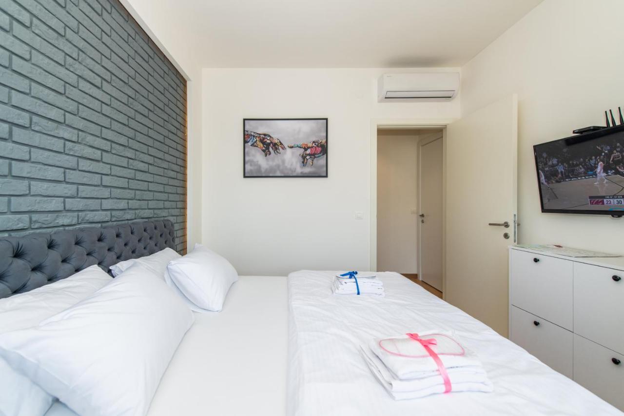 Modern Luxury In Belgrade Waterfront With Views Belgrado Exterior foto