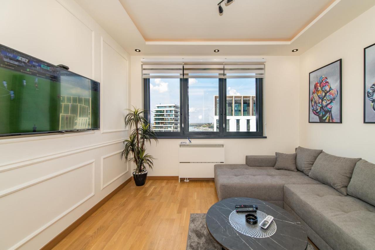 Modern Luxury In Belgrade Waterfront With Views Belgrado Exterior foto