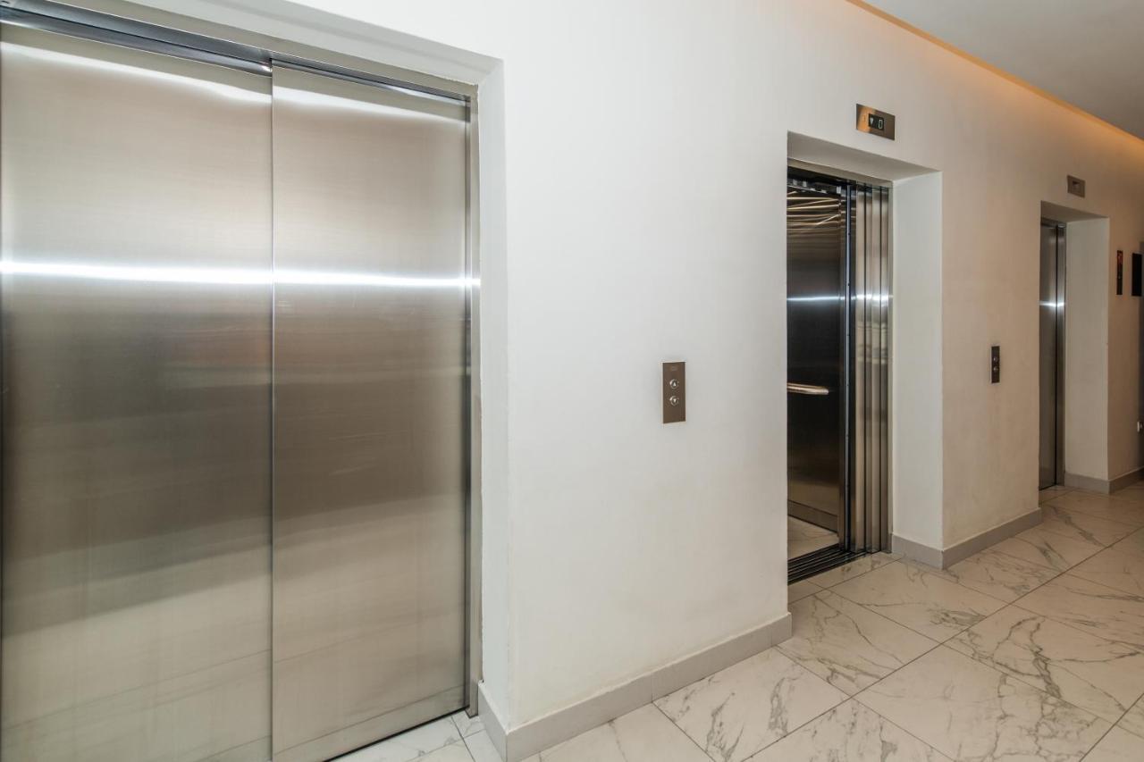 Modern Luxury In Belgrade Waterfront With Views Belgrado Exterior foto